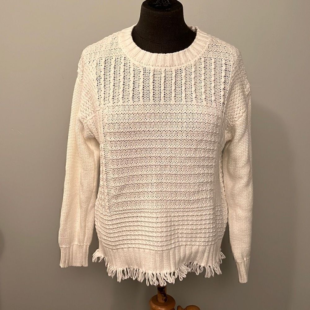 Architect Women's White Knitted Fabric Short Top Cotton Sweater Size Small